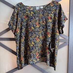 Lilu silk Women's Top